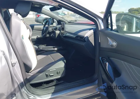 2025 Volkswagen Id.4 Pro S from USA, damaged, VIN 1V2VRPE86SC005402